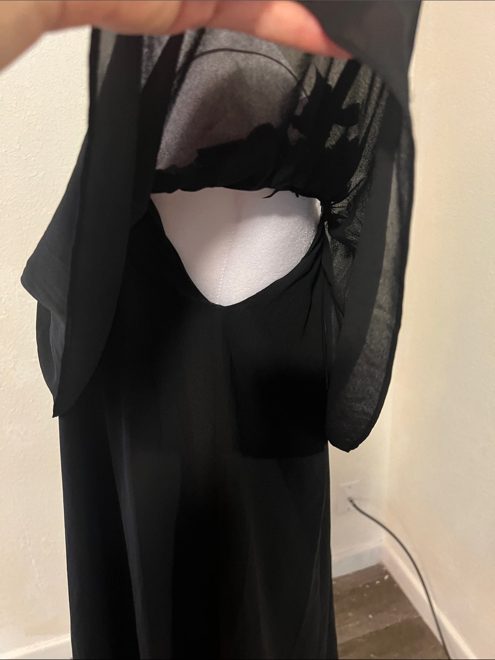Black Off-Shoulder Ruffle  Dress - Picture 3 of 7